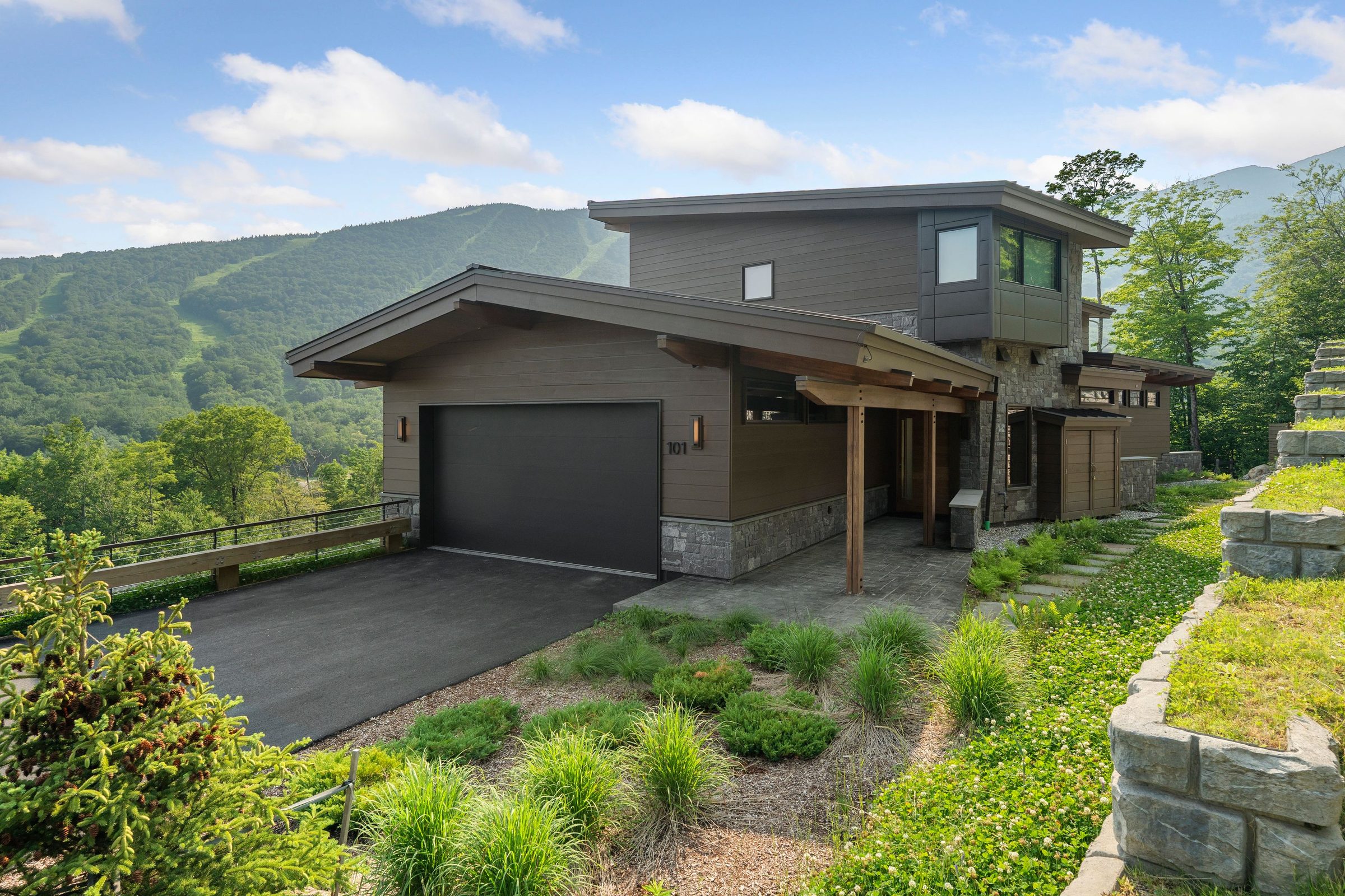 Stowe mountain modern — Stowe, VT